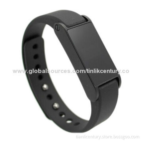 Smart Watch, Rechargeable Lithium Batteries Last for 7 Days